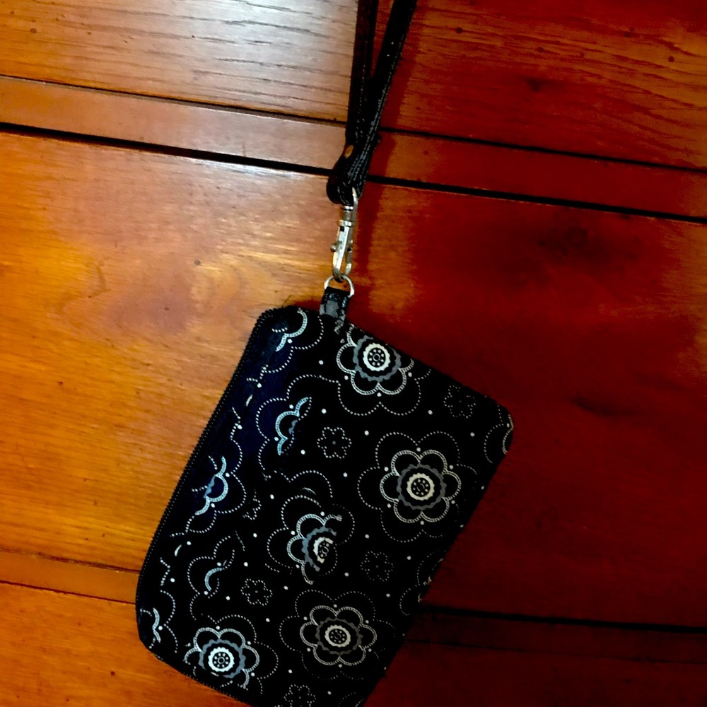 Wristlet-thirty one brand